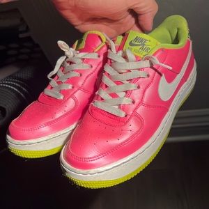 Pink Nike Size 4 Big Kids